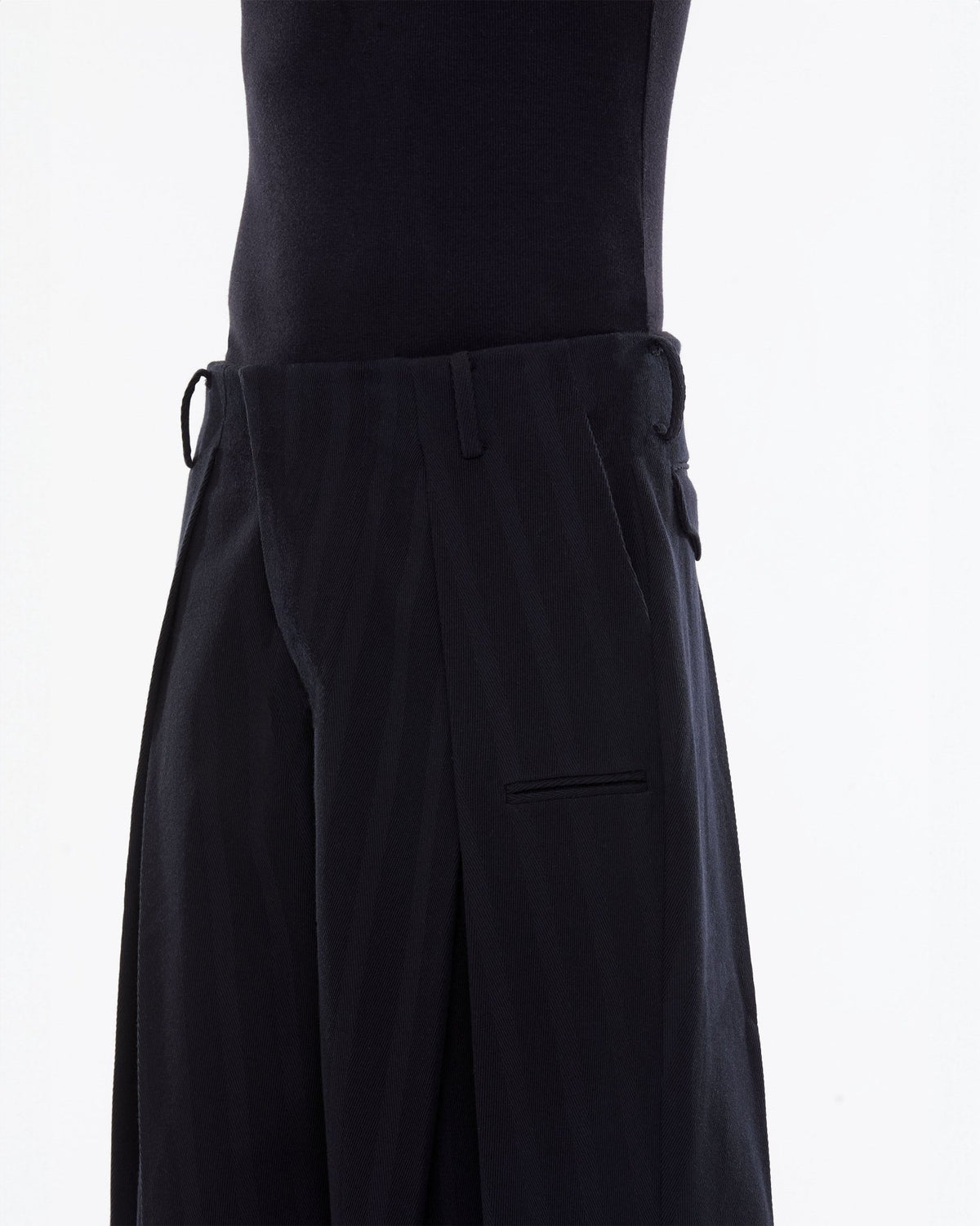 Pleated Trousers - Aiush Refugee